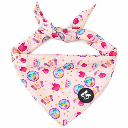 GAVPEPY Polyester Floral Print Pet Bandana, Size One Size, Green, for pet photos, outings and celebrations; decorative neckwear with the selected print and fit shown in the product photos; review the selected variant photo for details image 11 - DPbib34-Design05-OneSize.jpg