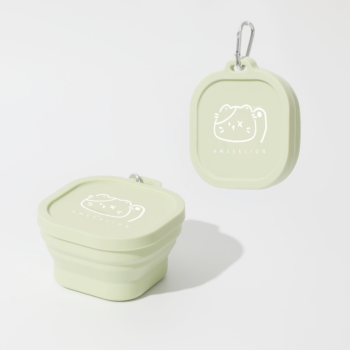Covered 400 ml Collapsible Silicone Pet Bowl, 4 Colors & 2 Designs, By GAVPEPY image 2 - DPtravelfeeder4-Green.jpg