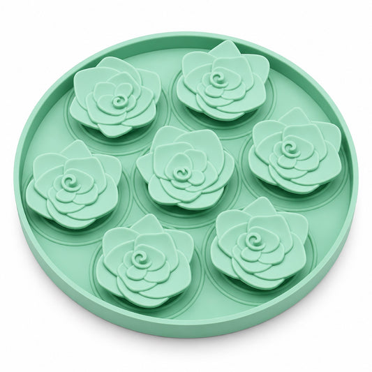 Four-Leaf Clover Silicone Pet Lick Mat, 2 Shapes, By GAVPEPY image 1 - main.jpg